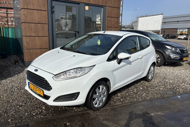 Ford Fiesta (2015)