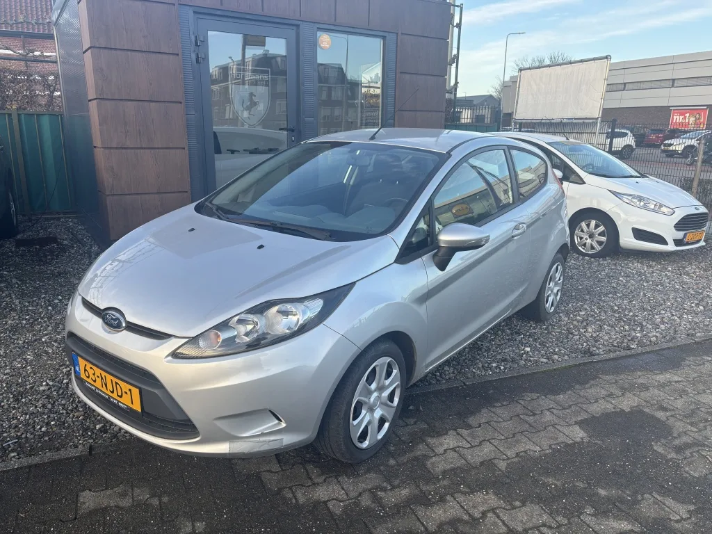 Ford Fiesta (2010) — foto 1