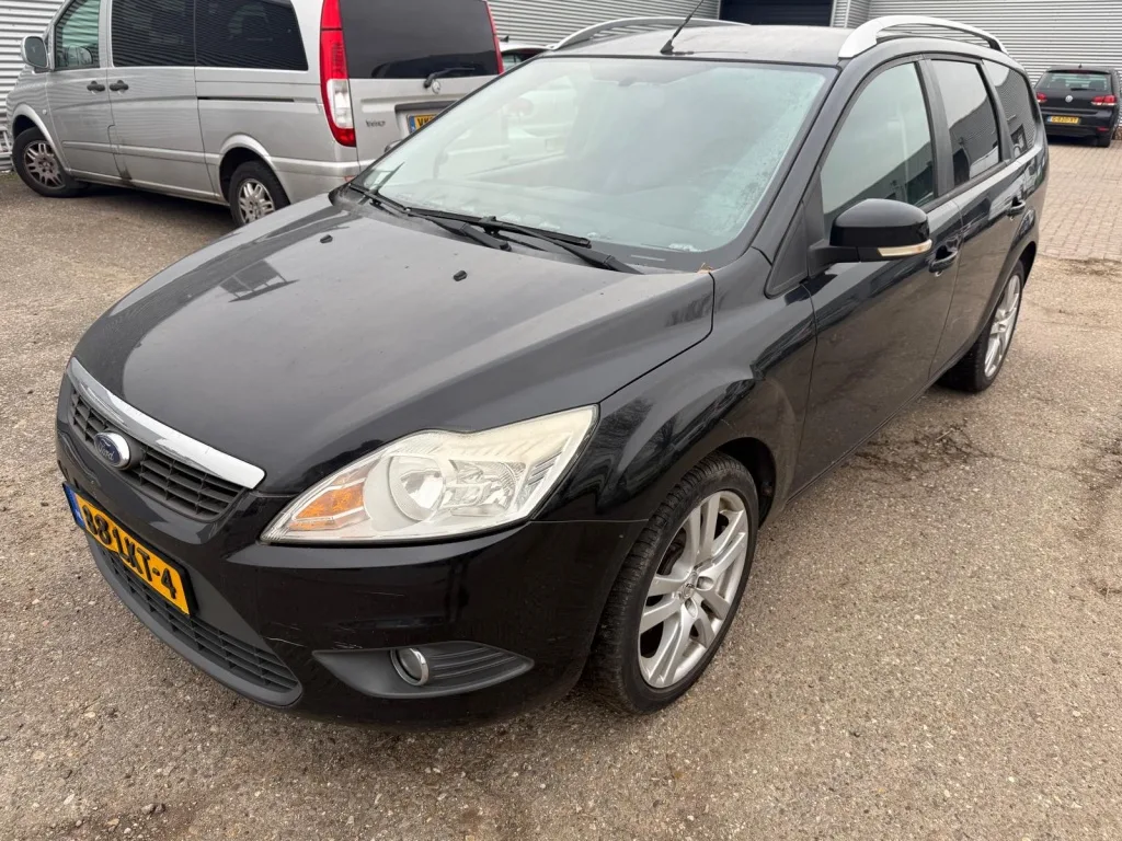 Ford Focus (2009) — foto 1
