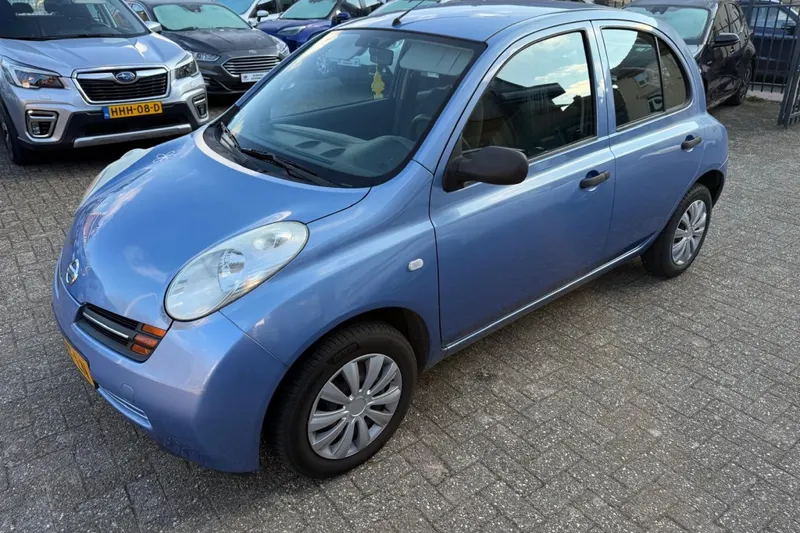 Nissan Micra (2004)