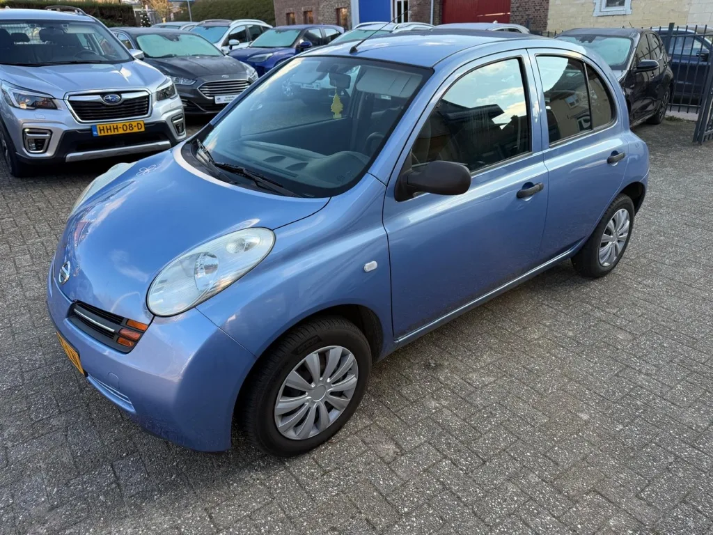 Nissan Micra (2004) — foto 1