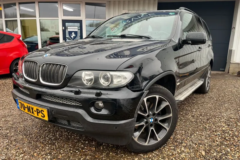 BMW X5 (2004)