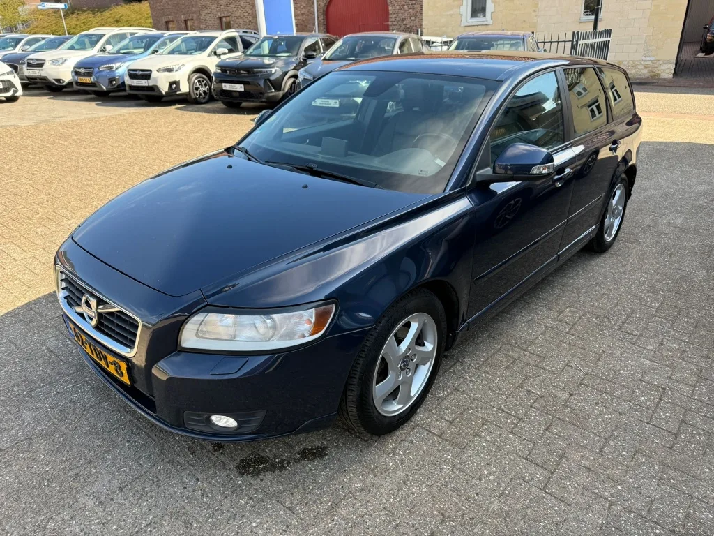 Volvo V50 (2012) — foto 1