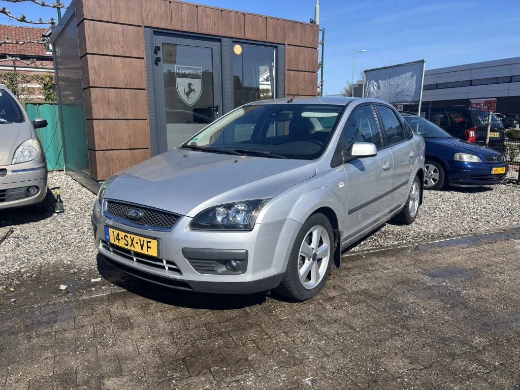 Ford Focus (2006) — foto 1