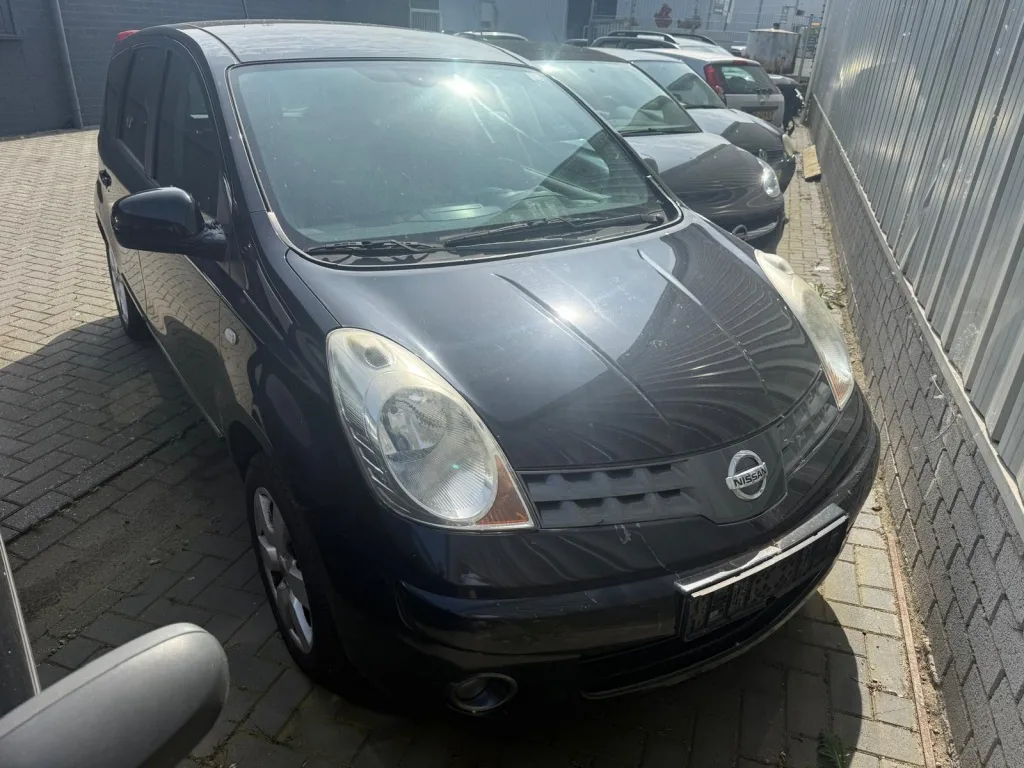 Nissan Note (2009) — foto 1
