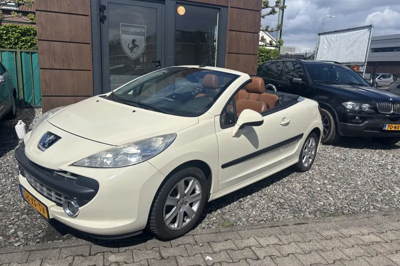 Peugeot 207 (2007)
