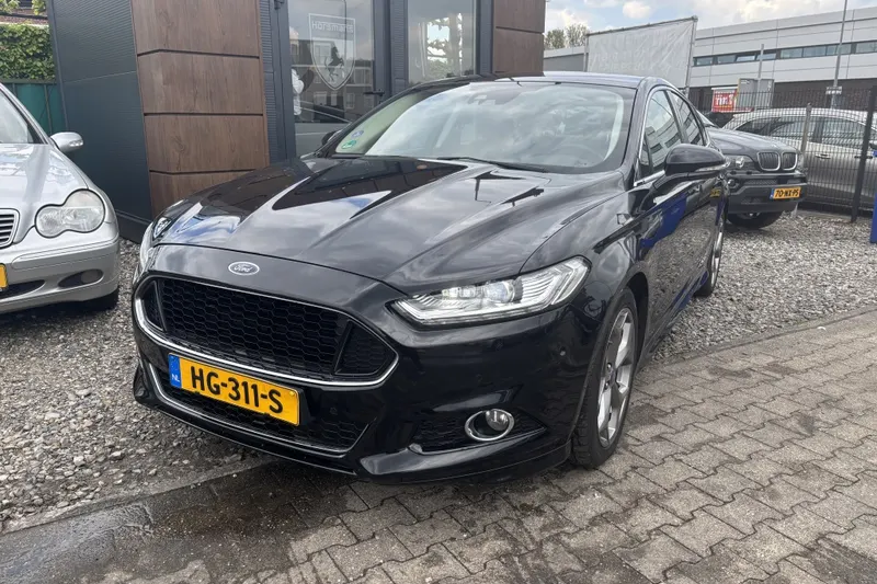Ford Mondeo (2015)