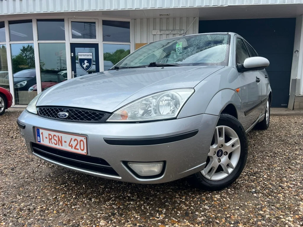 Ford Focus (2004) — foto 1