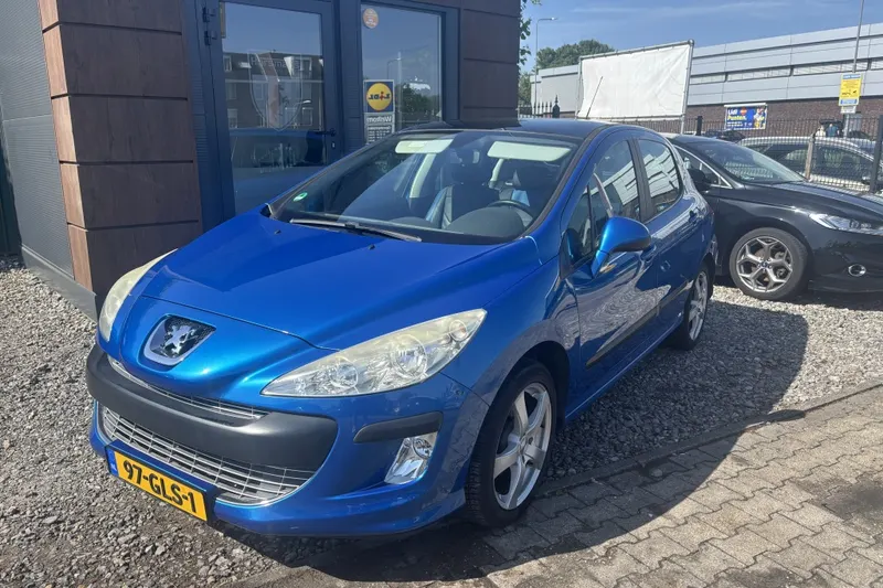 Peugeot 308 (2008)