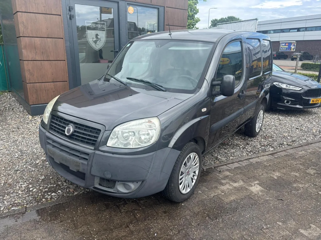 Fiat Doblò (2008) — foto 1