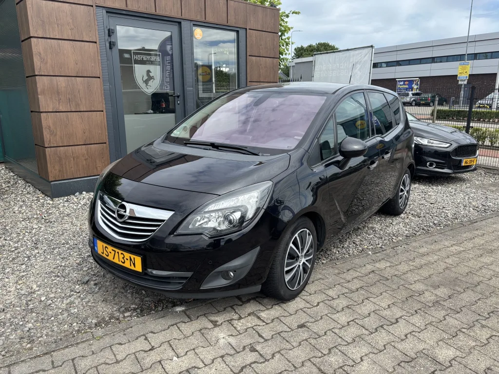 Opel Meriva (2011) — foto 1