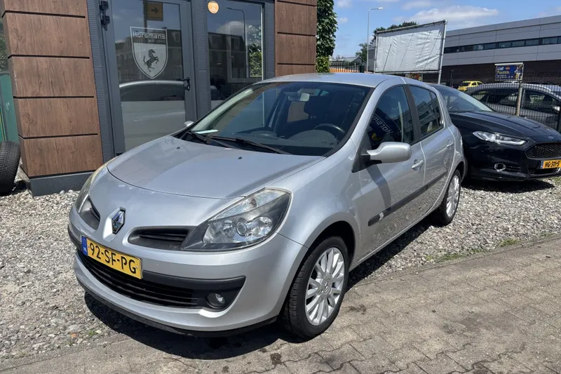 Renault Clio (2005)