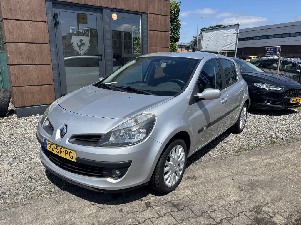 Renault Clio (2005) — foto 1