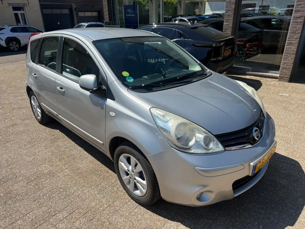 Nissan Note (2009) — foto 1