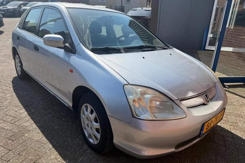 Honda Civic (2002)