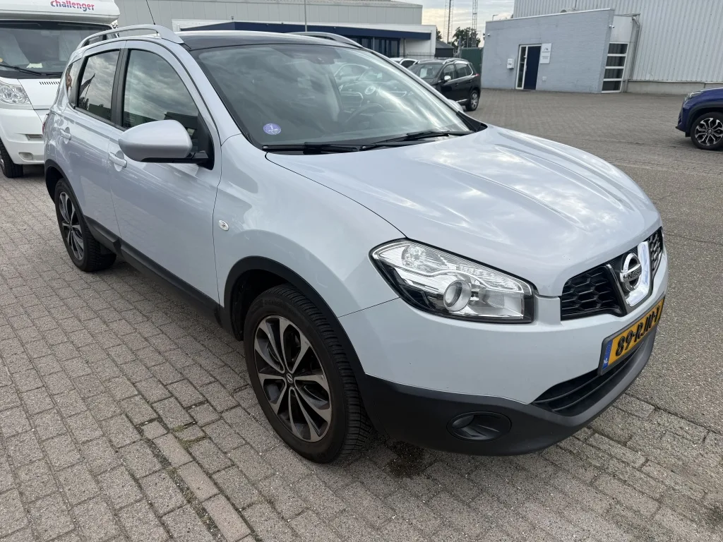 Nissan Qashqai (2011) — foto 1
