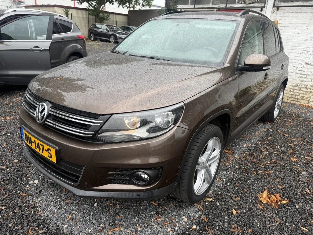 Volkswagen Tiguan (2014) — foto 1