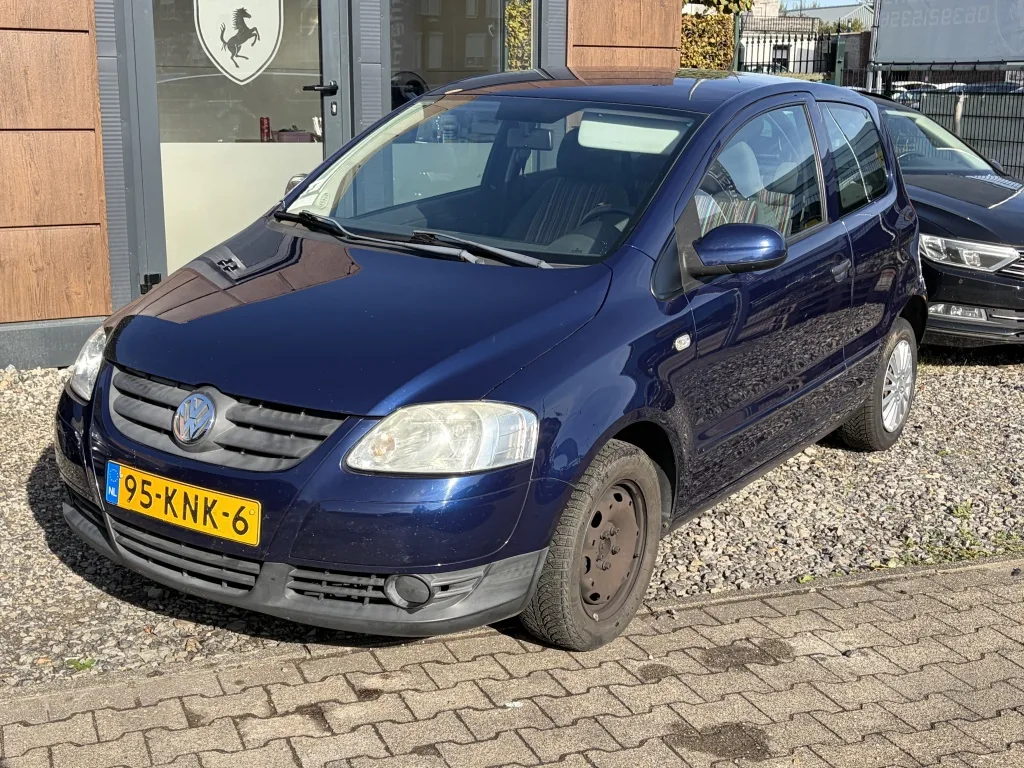 Volkswagen Fox (2009) — foto 1