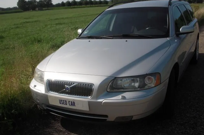Volvo V70 (2005)
