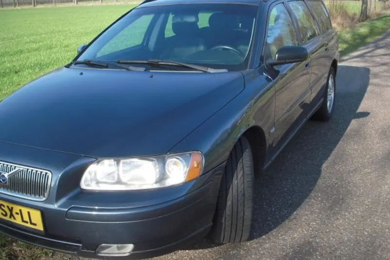 Volvo V70 (2006)