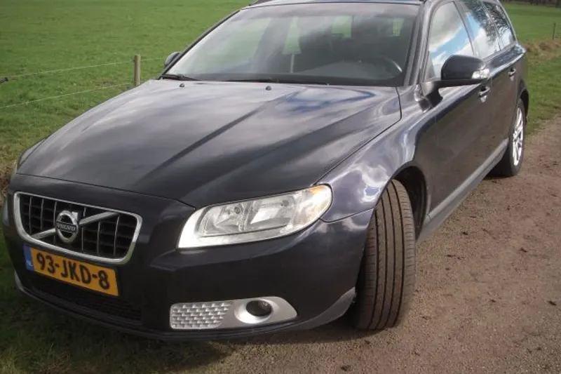Volvo V70 (2009)