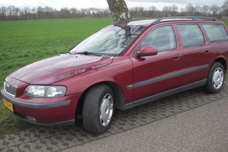 Volvo V70 (2000)