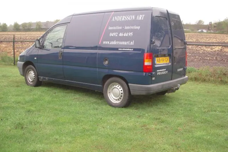 Peugeot Expert (2001)