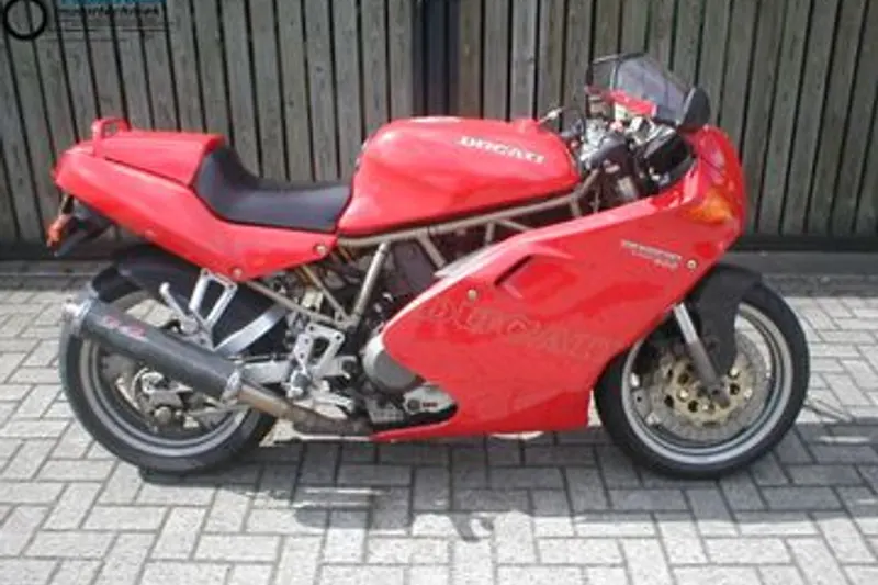 Ducati 900 SS (1998)