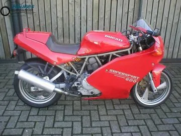 DUCATI 600 (1994) — foto 1