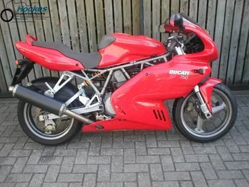 DUCATI 750 (2002) — foto 1