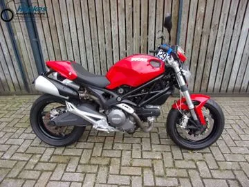DUCATI MONSTER (2008) — foto 1