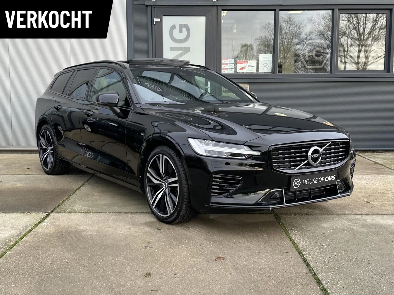 Volvo V60 (2022) — foto 1
