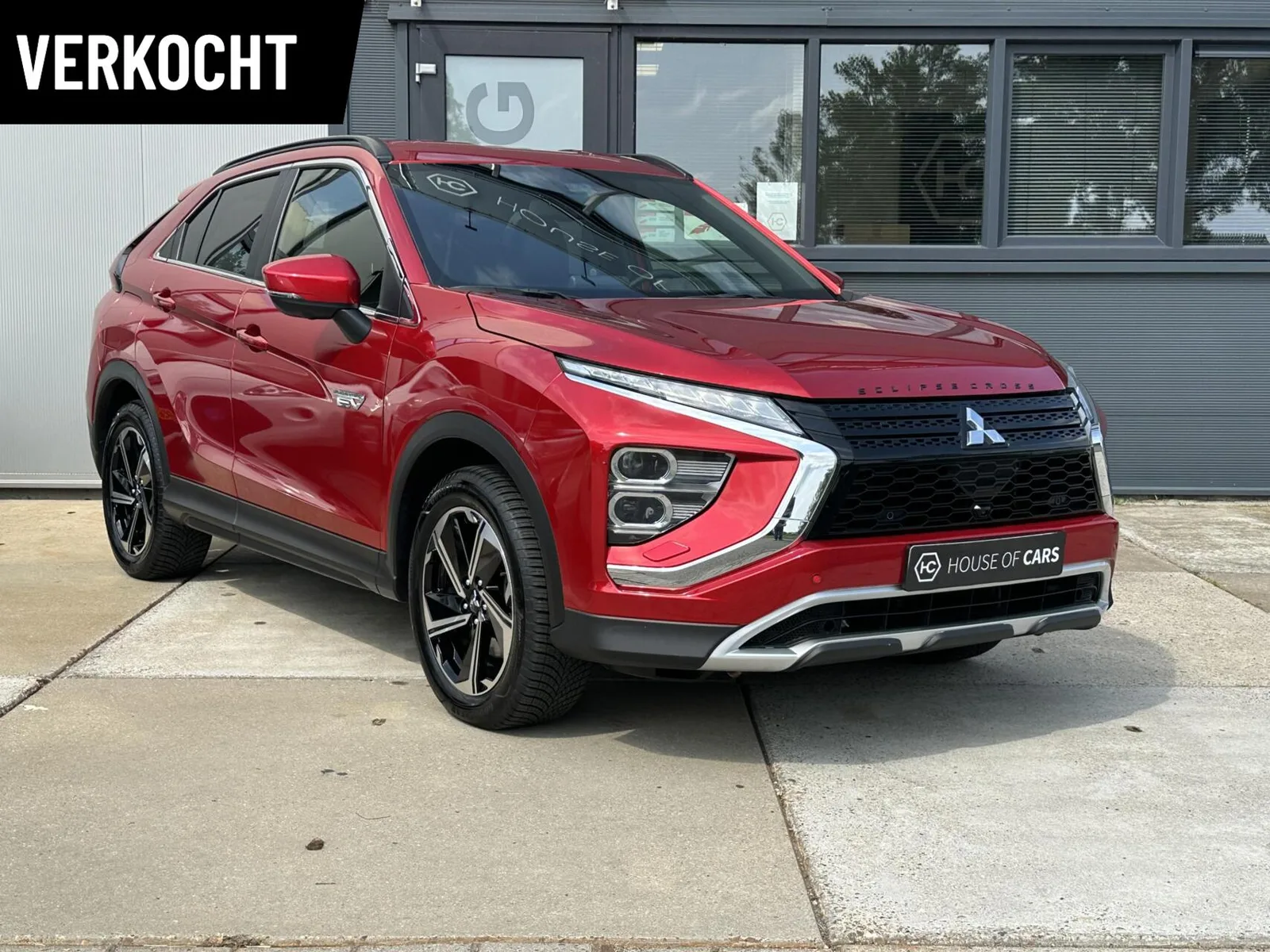 Mitsubishi Eclipse Cross (2021) — foto 1