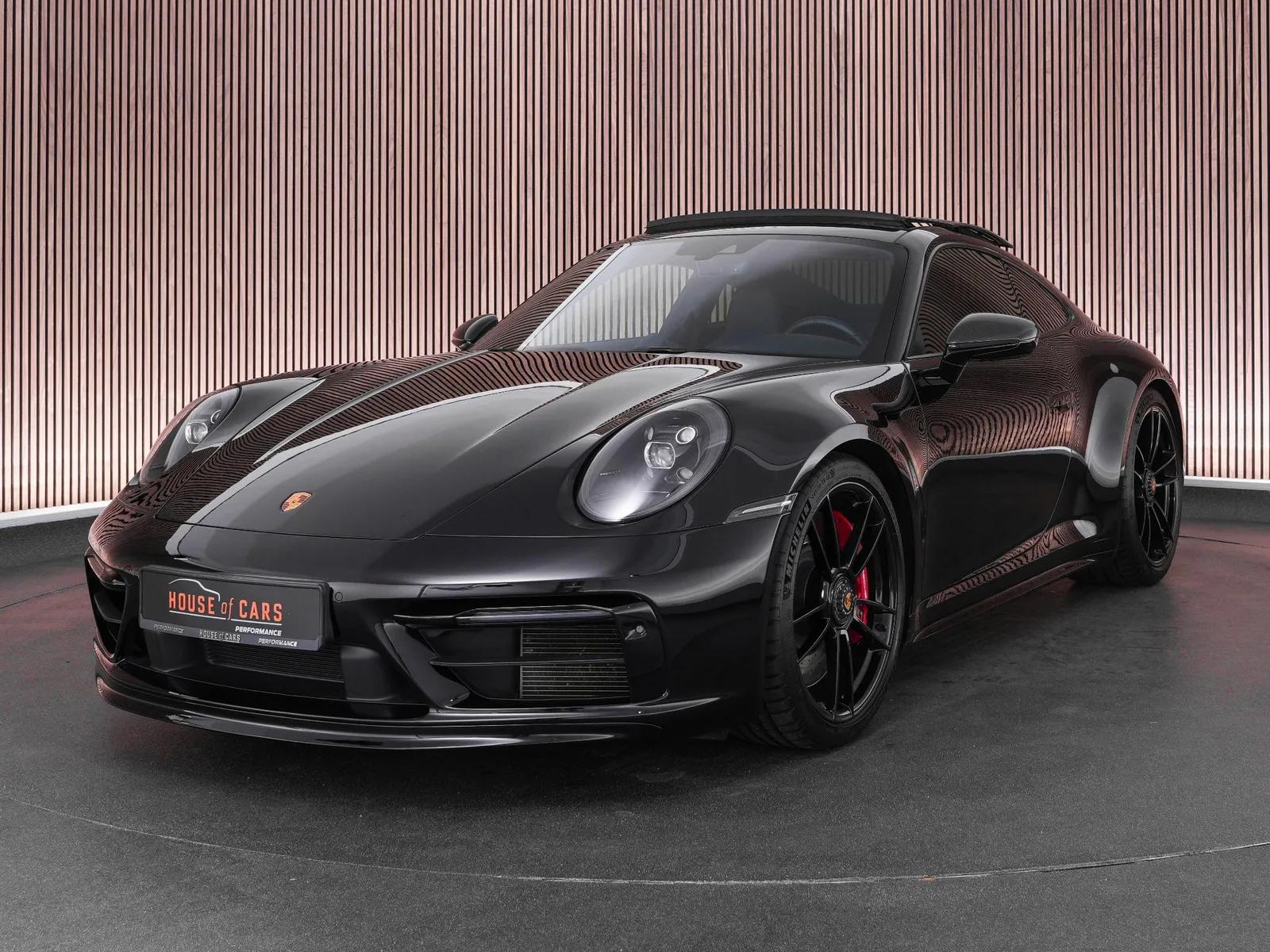 Porsche 911 (2021) — foto 1