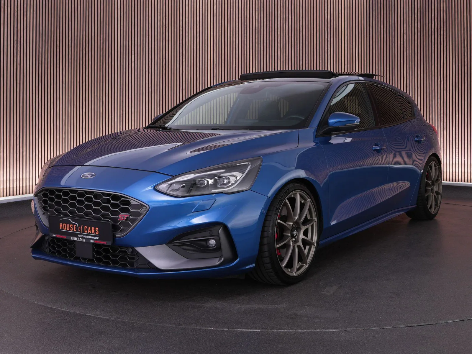 Ford Focus (2019) — foto 1