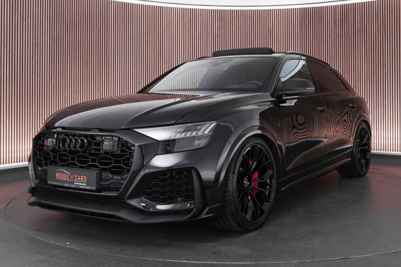 Audi RSQ8 (2022)