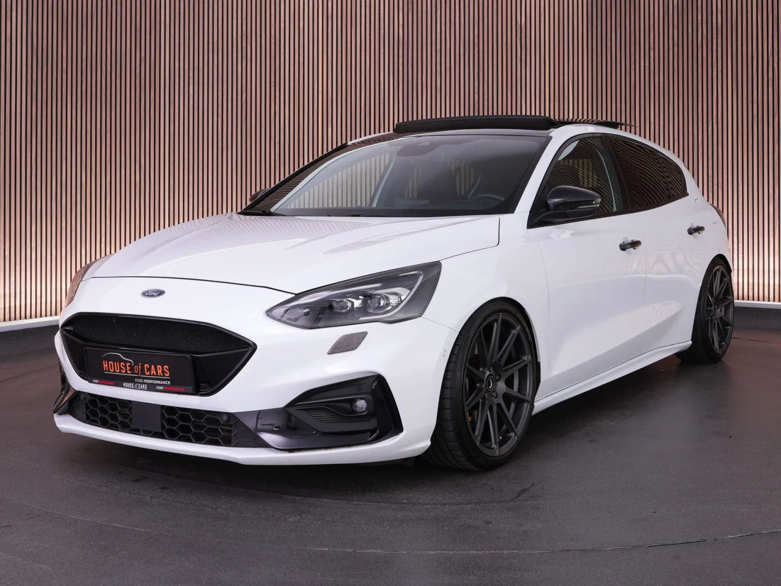 Ford Focus (2019) — foto 1