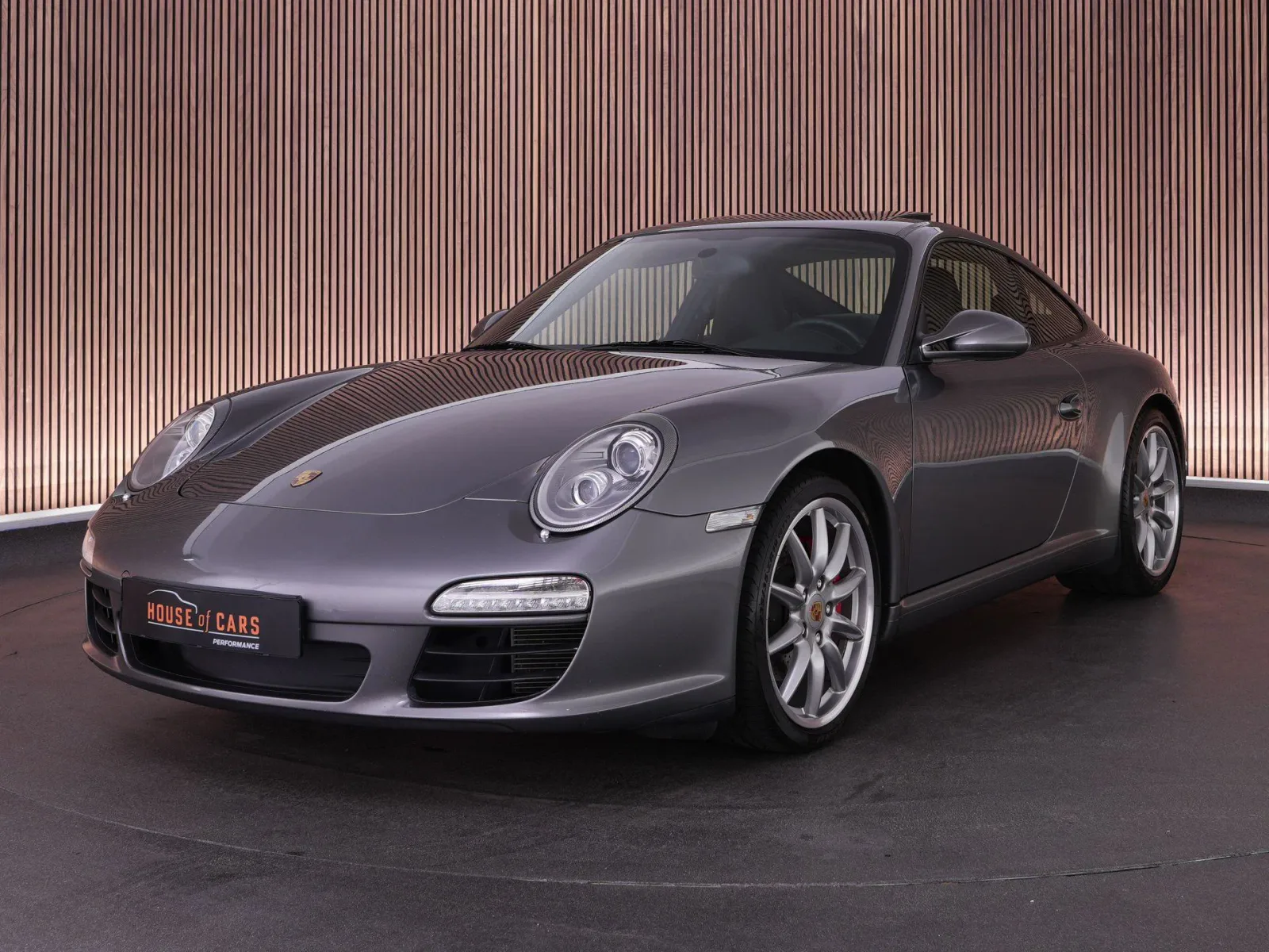 Porsche 911 (2010) — foto 1