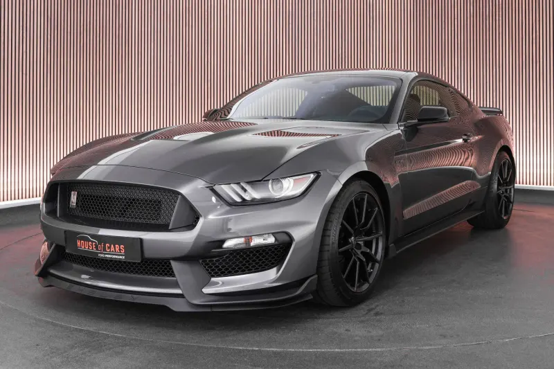 Ford Mustang (2017)