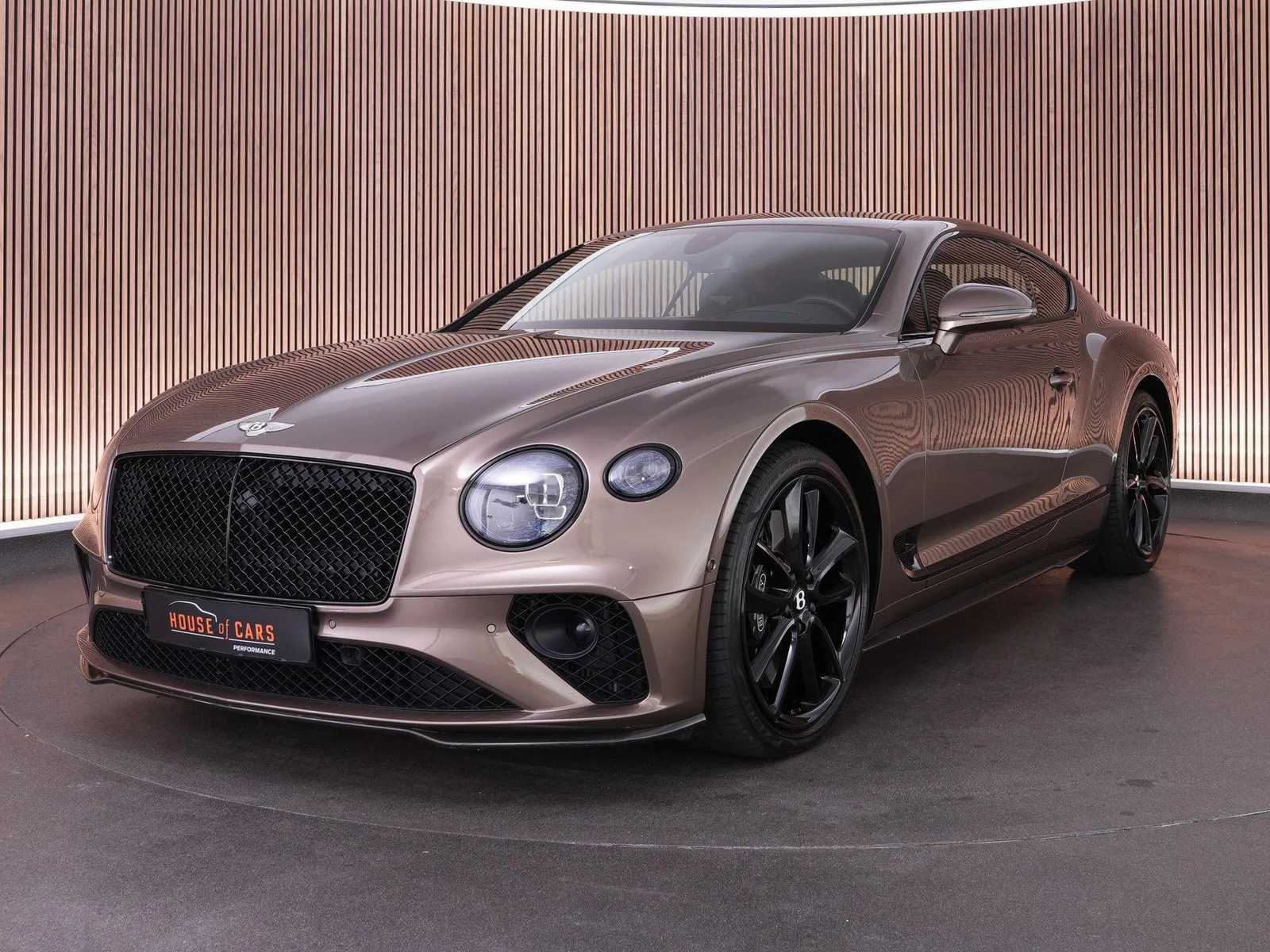 Bentley Continental GT (2023) — foto 1