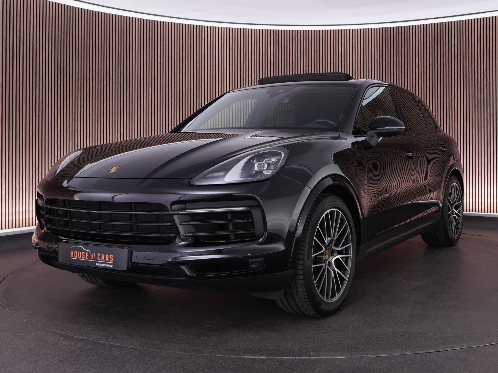 Porsche Cayenne (2019) — foto 1