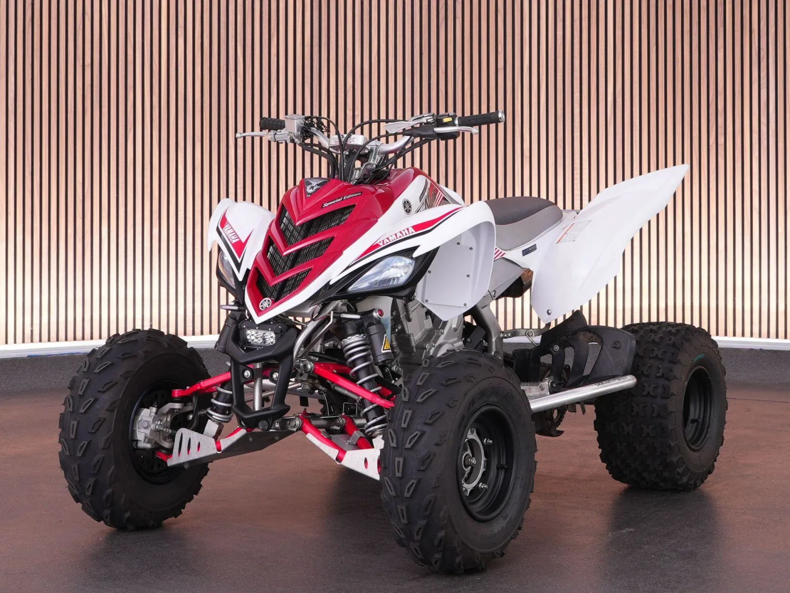 Yamaha YFM 700R SE (2007) — foto 1