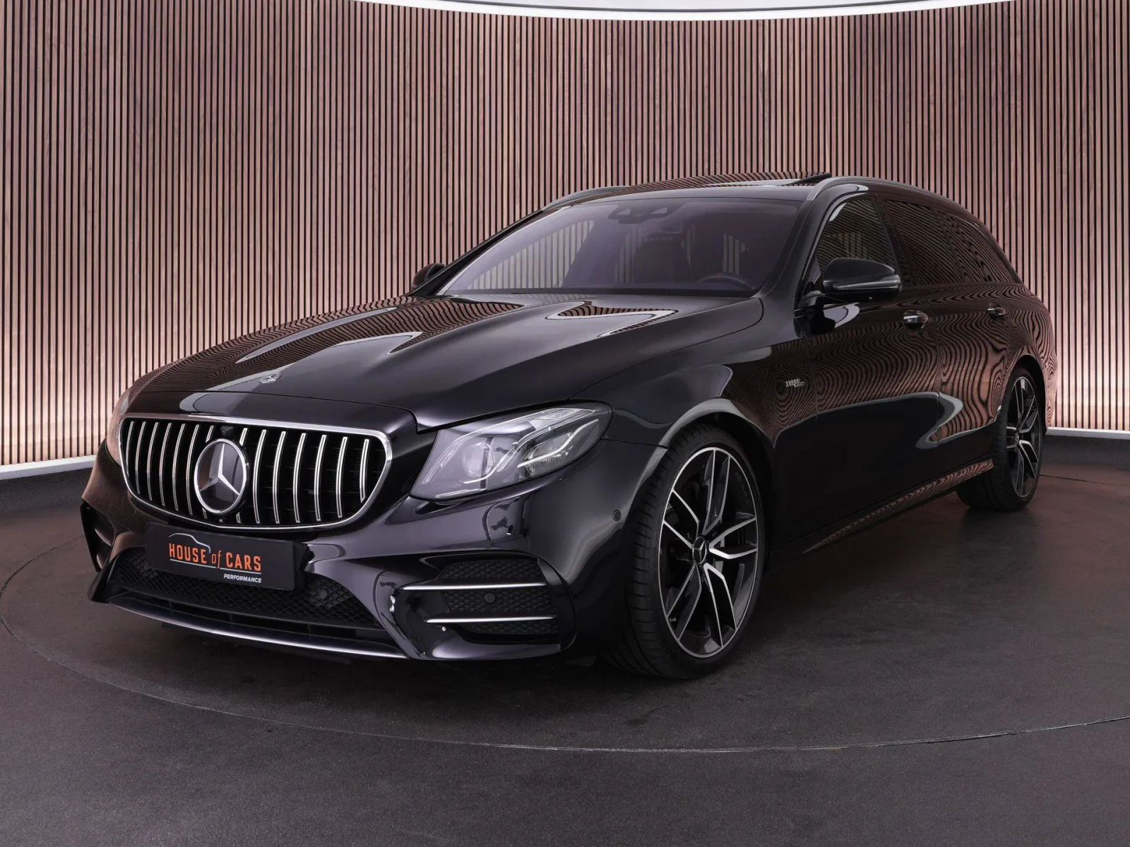Mercedes-Benz E-Klasse (2018) — foto 1