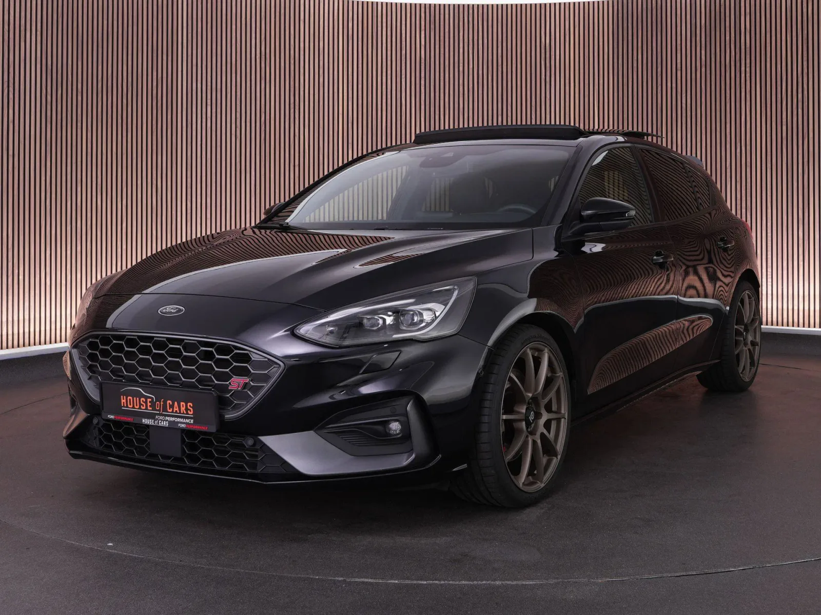 Ford Focus (2019) — foto 1
