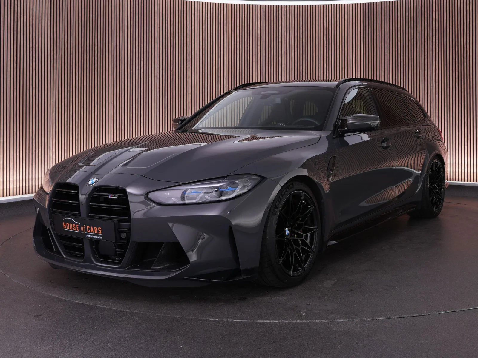 BMW M3 (2024) — foto 1