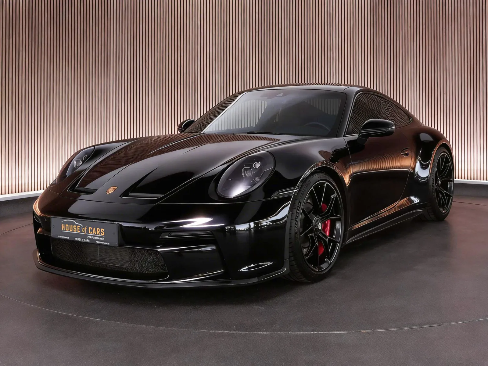Porsche 911 (2022) — foto 1