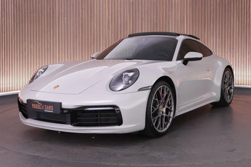 Porsche 911 (2022)
