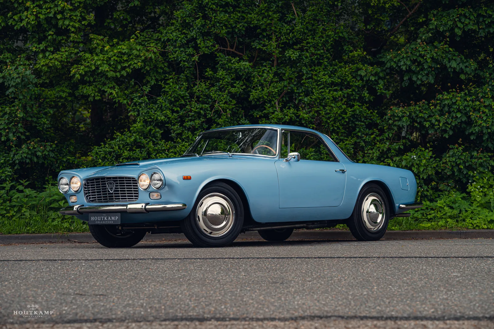 Lancia Flaminia (1960) — foto 1