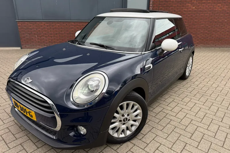 MINI Cooper (2016)