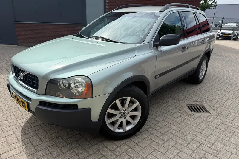 Volvo XC90 (2003)